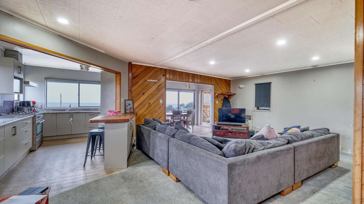 32 Korora Street_2