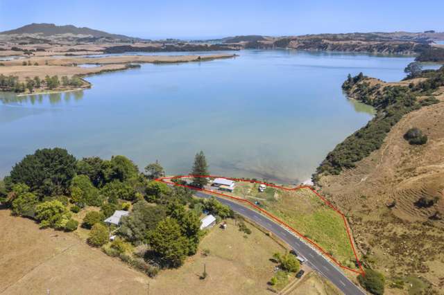 449 Ohautira Road Raglan_1