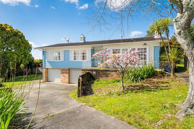 39 Ayton Drive Totara Vale_1