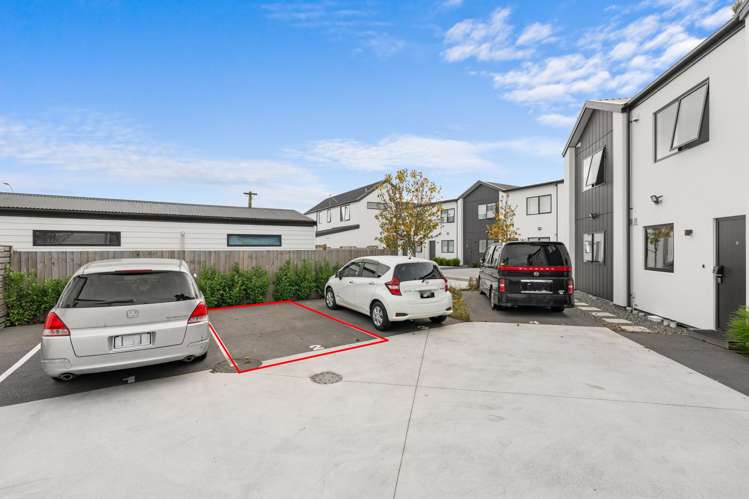 2/304 Waterloo Road Hornby_11