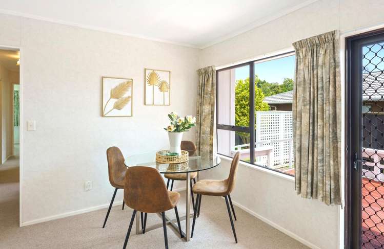 15 Atarau Grove Paraparaumu_5