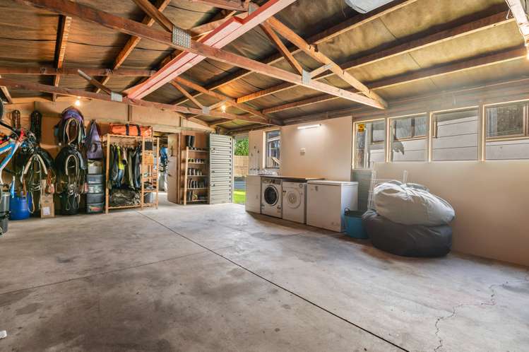 35 Tennyson Drive Owhata_15