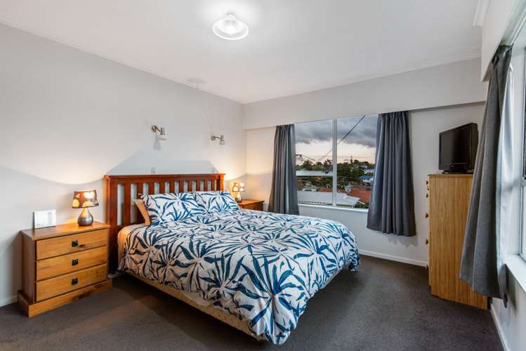 9 Matipo Road Te Atatu Peninsula_12