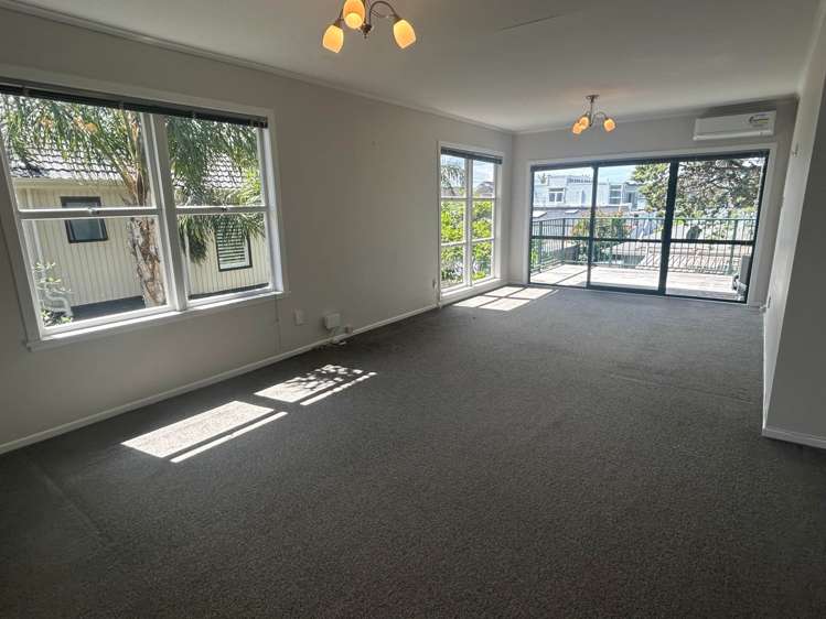 4/12 Taranaki Road_0