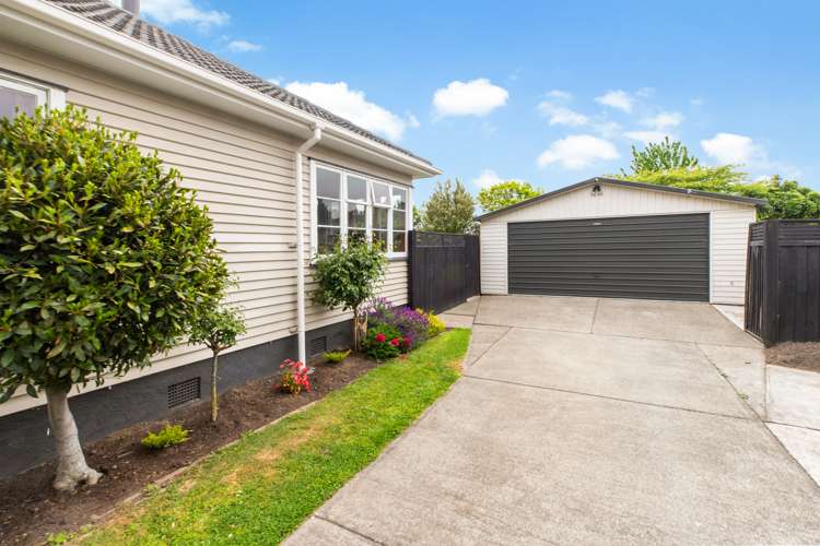 17 Dickson Crescent Hornby_17