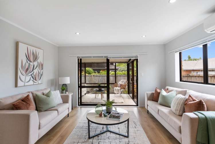 2/133 Pah Road Royal Oak_23