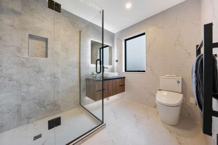 22 Streamview Way Long Bay_21