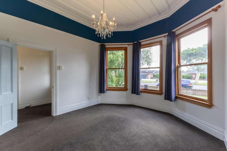 6 Worcester Street West End_8