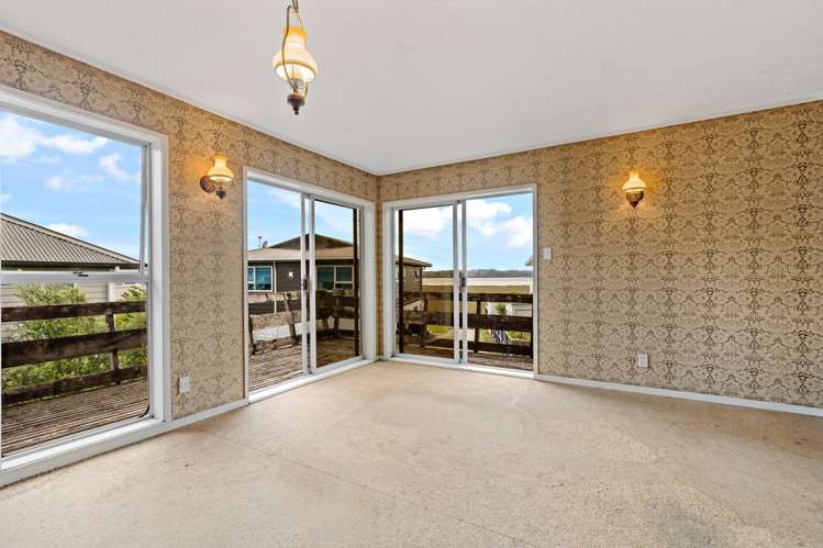 4/34 Rewarewa Road Te Atatu Peninsula_6