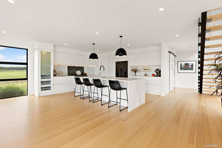 160 Batty Road Kingseat_4