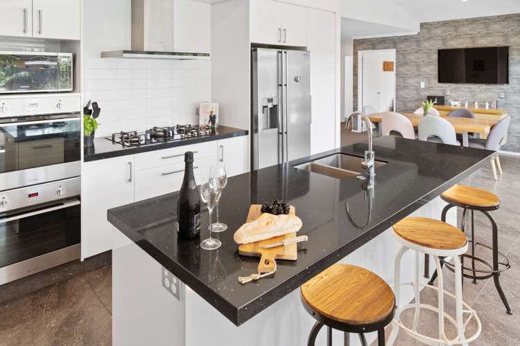 8 Tremough Boulevard Papamoa_4