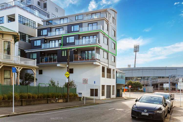 22/125 Thorndon Quay Thorndon_12