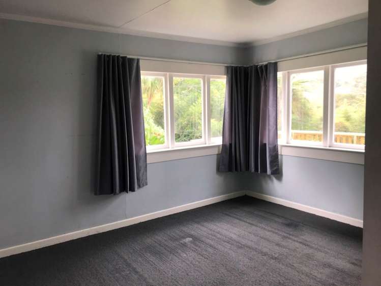 231 Victory Road Laingholm_4