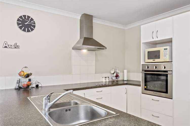 10 Blossom Grove Papamoa_2