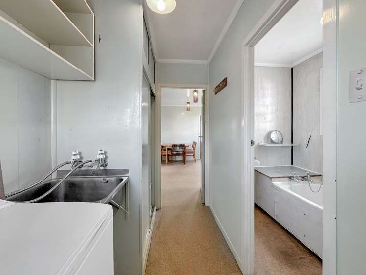 6 Maryburn Road Twizel_20