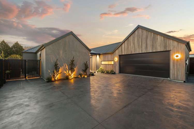 32 Walter Case Drive Harewood_31