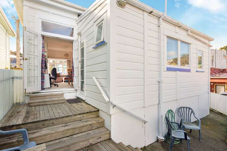 1 Chilka Street Berhampore_10