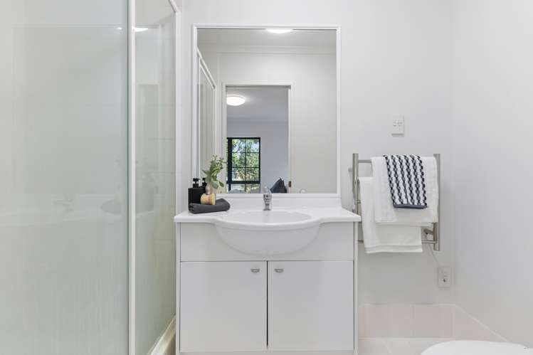 40 Cottesmore Place Huntington Park_8