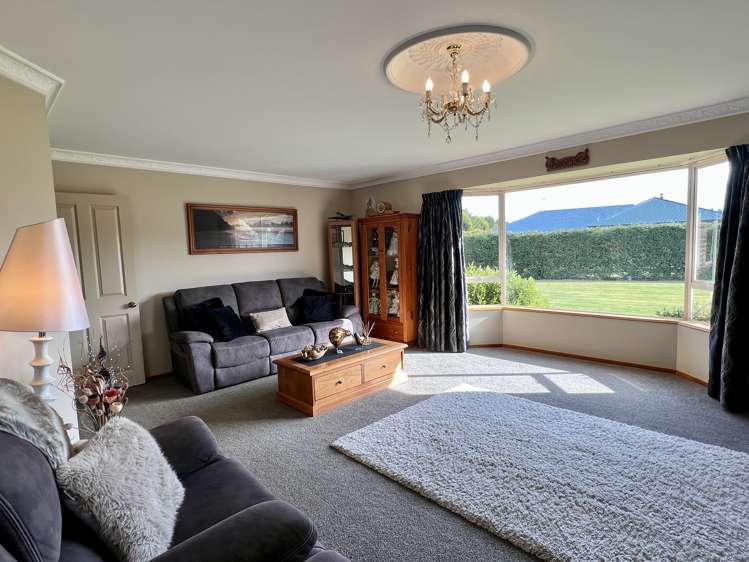 32 Raeburn Avenue Otatara_11