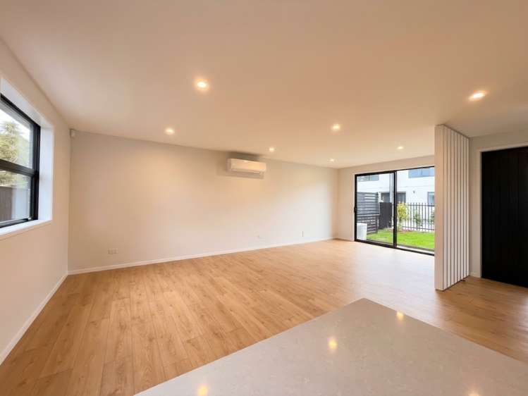 7/1 Scott Road 10695_2
