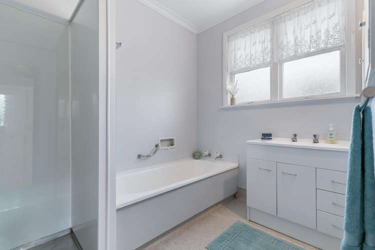 115 Bartholomew Road Levin_10