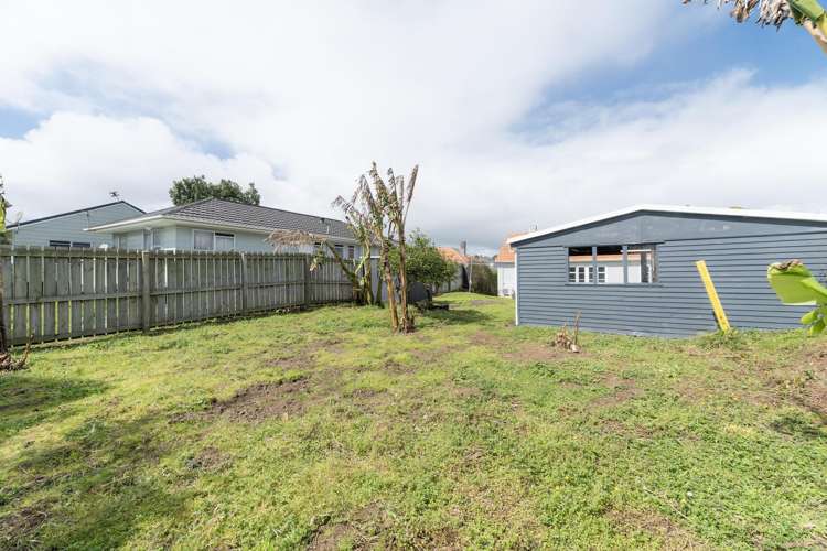51 Parkinson Avenue Mount Roskill_10