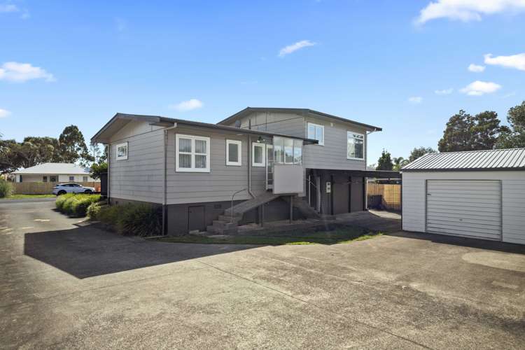 11 Crispe Road Clarks Beach_28