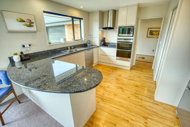 74 Havill Drive Awatuna_2