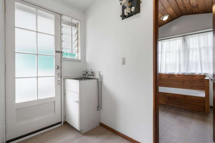 2/235 Sunset Road Sunnynook_16