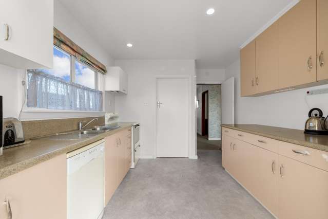 405 Breezes Road Aranui_4