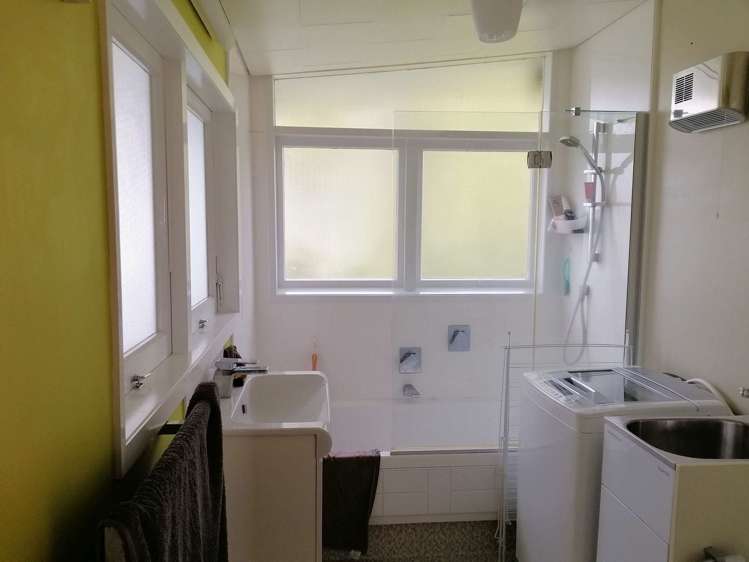 10 Paramu Avenue Birkdale_21