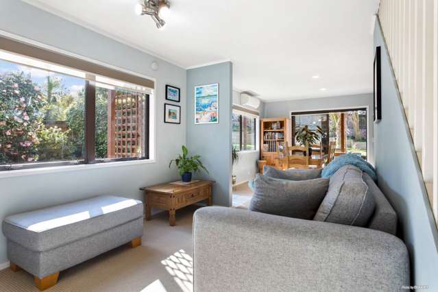 2/706 East Coast Road Pinehill_3