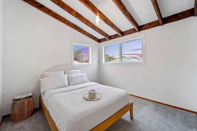 2/32a Clayburn Road Glen Eden_8