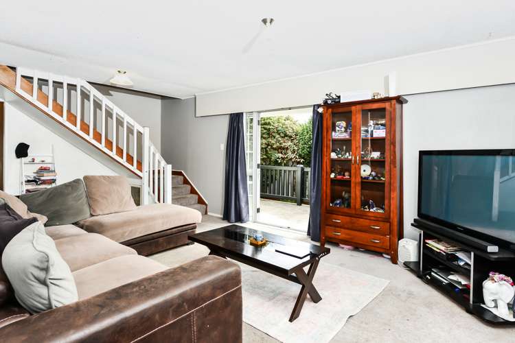 6 Camden Place Pukete_6