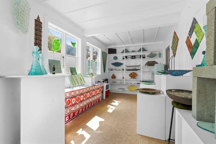 24 Lawrence Avenue Te Aroha_26