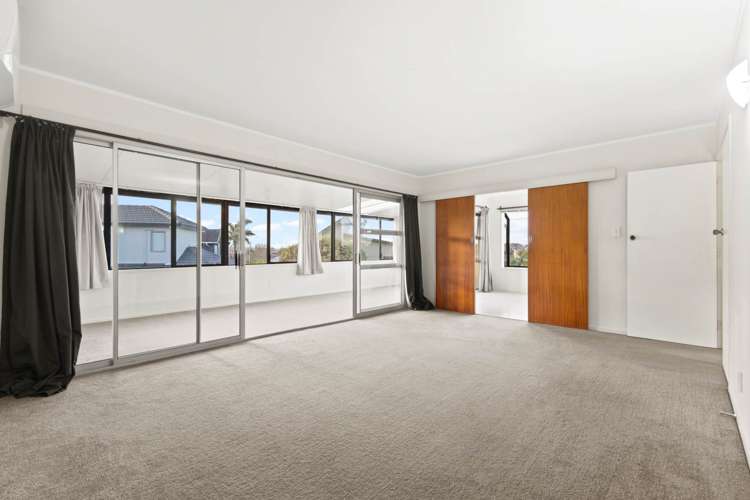 17 Fratley Avenue Farm Cove_11