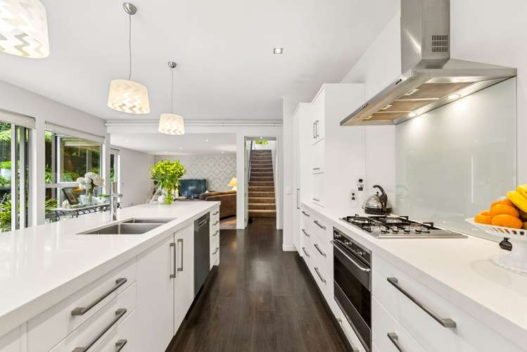 143 Attwood Road Paremoremo_13