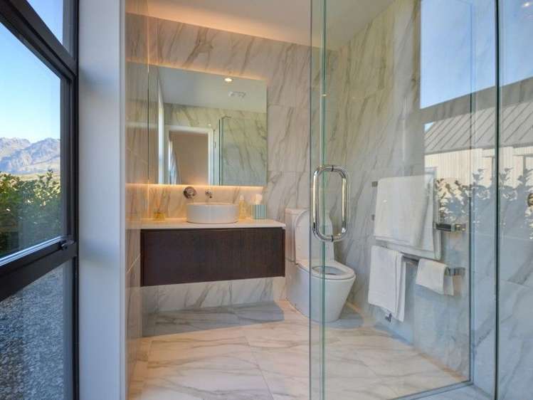 50 Falconer Rise Jacks Point_13