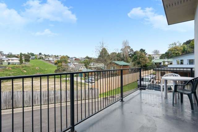 22f Sheppard Street Gate Pa_1