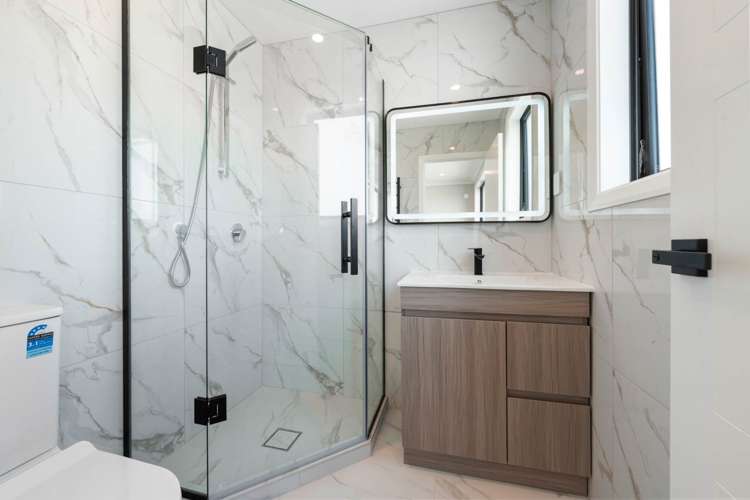 16 Parkmore Drive Rosehill_25