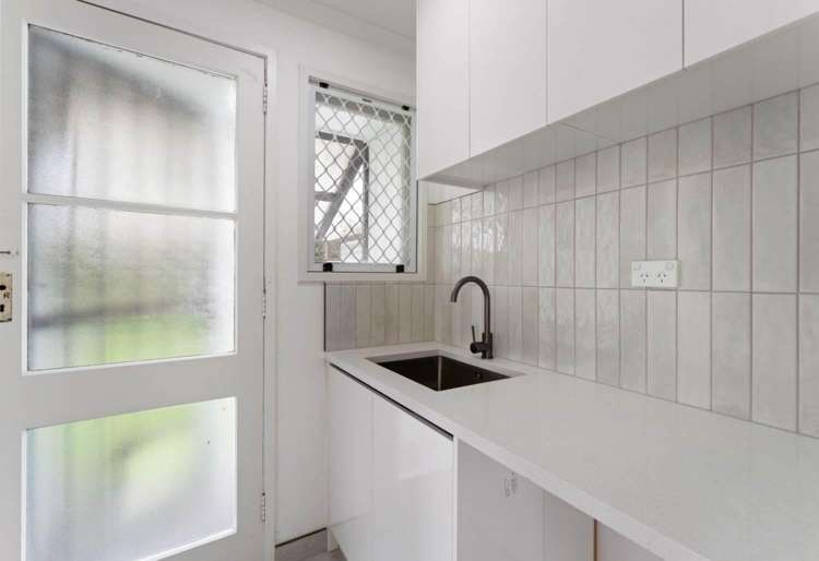 14 Tatariki Street Rosehill_8