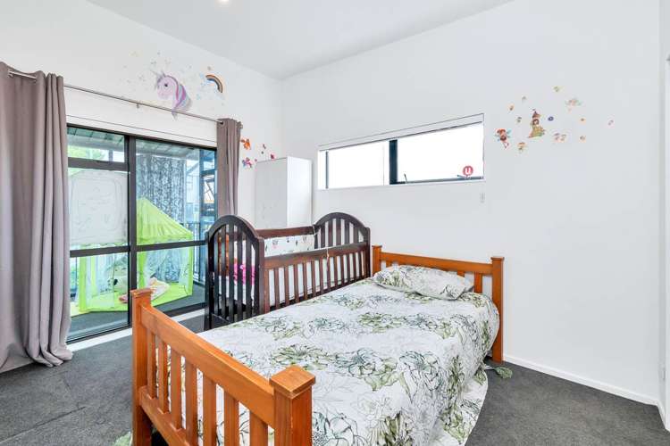 4337 Great North Road Glendene_16