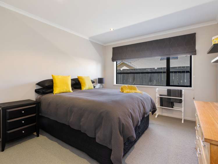 3 Kensington Place Springlands_12