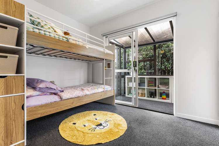 1/1 Recreation Drive Birkenhead_13