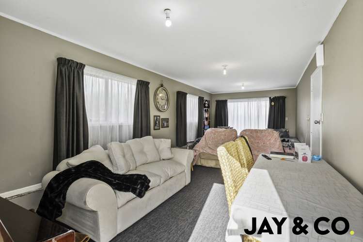 10 Gambare Place Wattle Downs_10