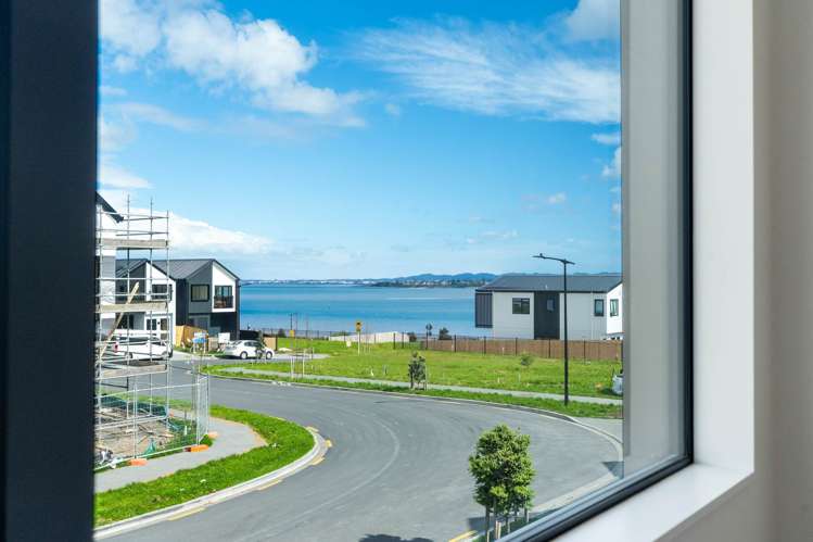 35 Wavecrest Lane Hobsonville_21