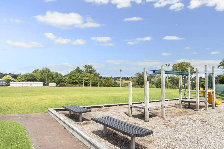 2/2 Westall Road New Lynn_14