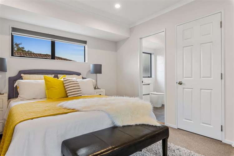 14 Ginders Drive Massey_10