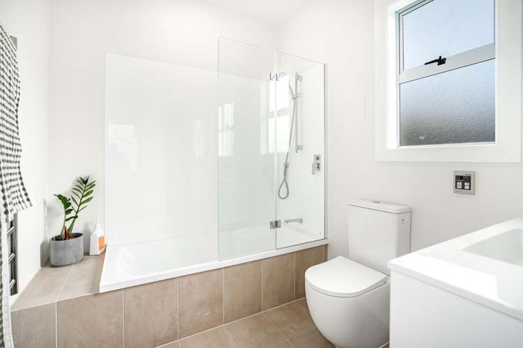 35 Strathavon Road Miramar_14