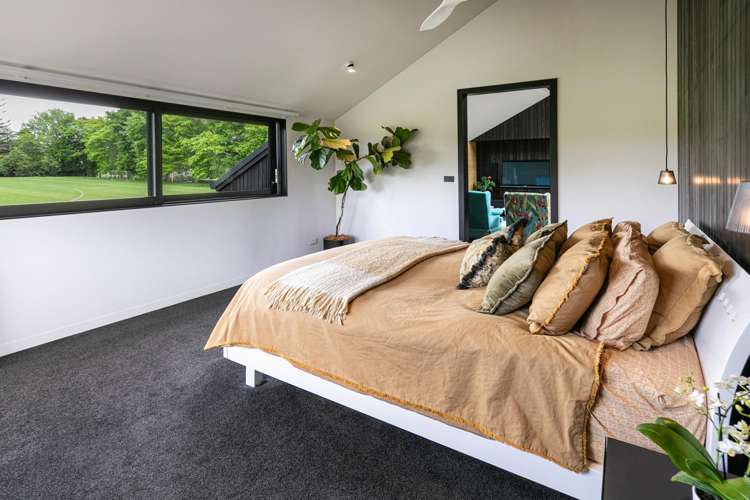 60 Churchouse Road Greenhithe_17